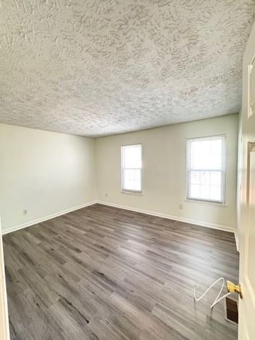 341 post oaks W Crossing, Marietta, GA 30008