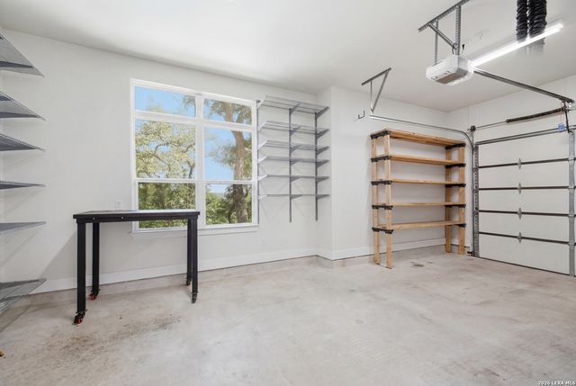 387 Curvatura, New Braunfels, TX 78132