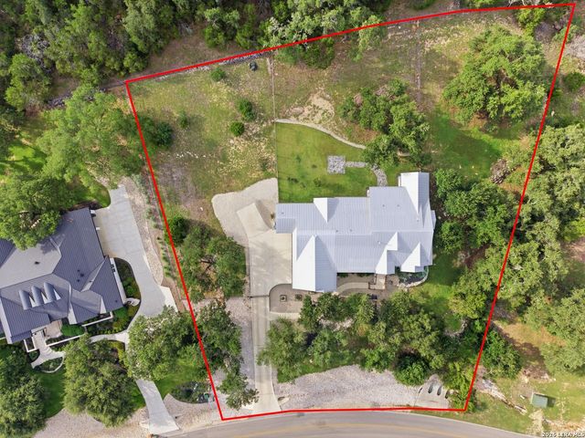 387 Curvatura, New Braunfels, TX 78132