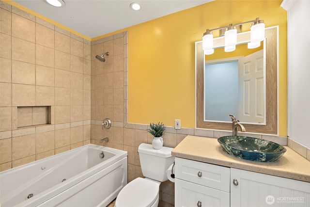 4626 159th Avenue SE, Bellevue, WA 98006