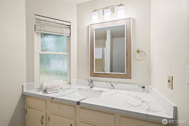 4626 159th Avenue SE, Bellevue, WA 98006