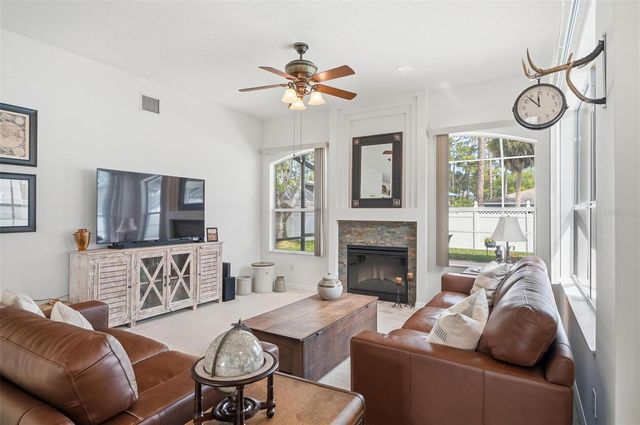 21 WOODSHIRE LANE, Palm Coast, FL 32164