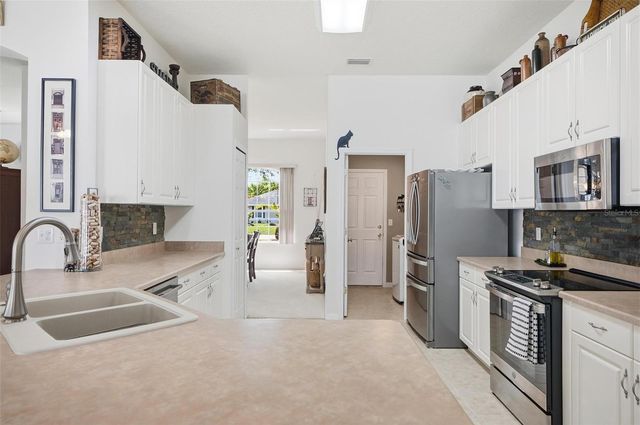 21 WOODSHIRE LANE, Palm Coast, FL 32164