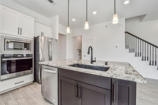 7106 Bur Oak Bend Way, Katy, TX 77493
