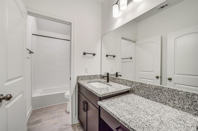 7106 Bur Oak Bend Way, Katy, TX 77493