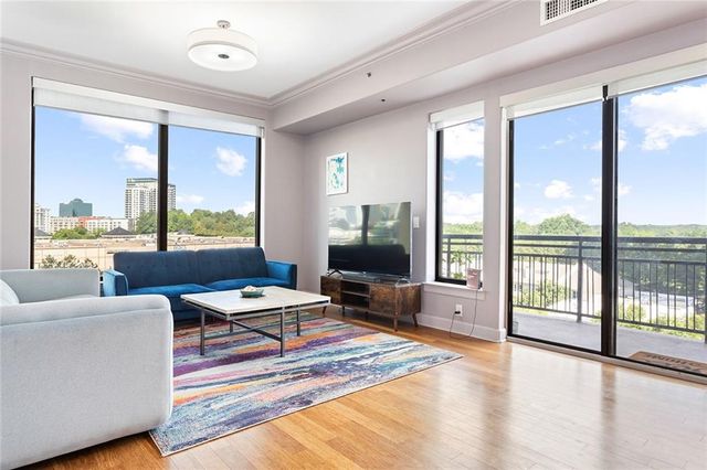 3445 Stratford NE Road 903, Atlanta, GA 30326