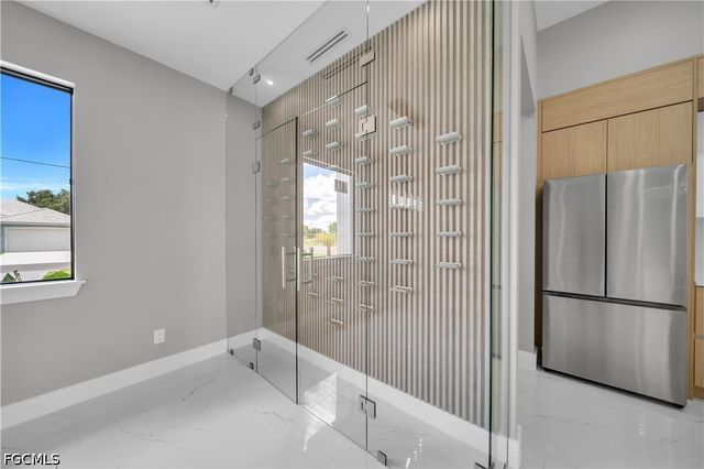 24306 Nicobar LN, Punta Gorda, FL 33955