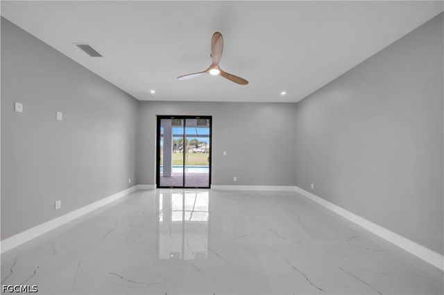 24306 Nicobar LN, Punta Gorda, FL 33955