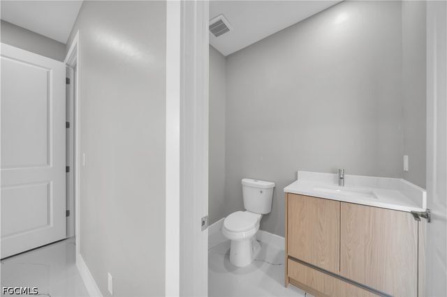 24306 Nicobar LN, Punta Gorda, FL 33955