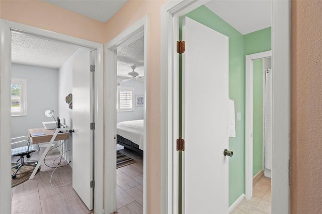 140 ASHLEY LANE, Oldsmar, FL 34677