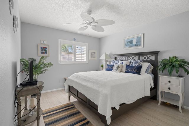 140 ASHLEY LANE, Oldsmar, FL 34677