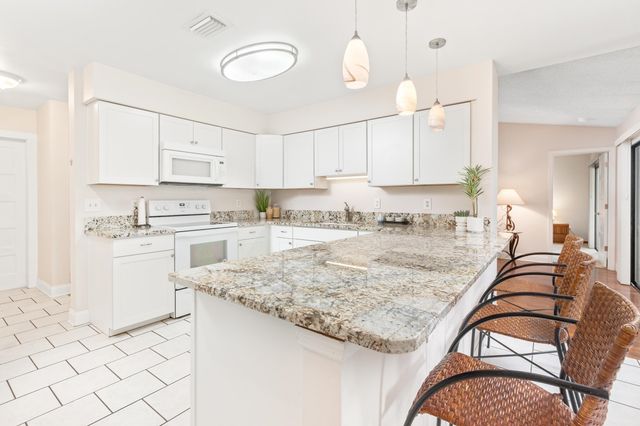 725 Saco Ct, St Augustine, FL 32086