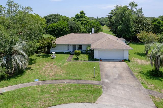 725 Saco Ct, St Augustine, FL 32086