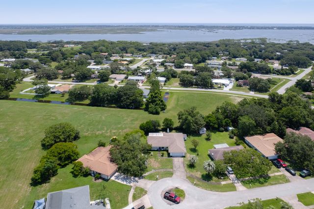 725 Saco Ct, St Augustine, FL 32086