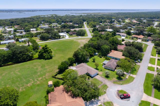 725 Saco Ct, St Augustine, FL 32086