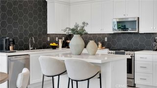 1669 W Lincoln Avenue 102, Anaheim, CA 92801