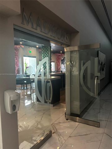 185 SE 14th Ter 1812, Miami, FL 33131