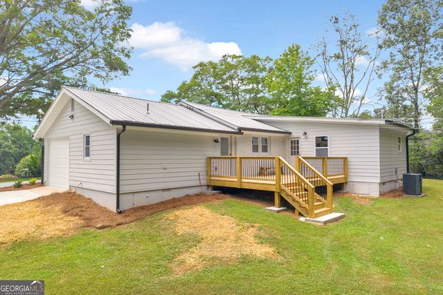 152 Mountain Creek Drive, Pendergrass, GA 30567