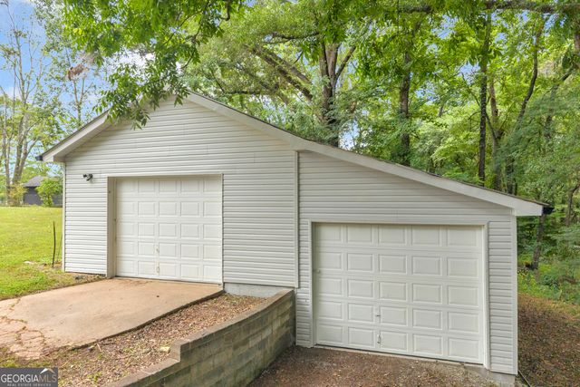 152 Mountain Creek Drive, Pendergrass, GA 30567