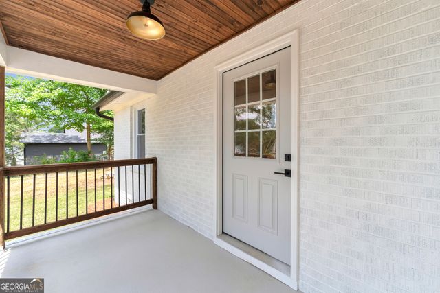 152 Mountain Creek Drive, Pendergrass, GA 30567