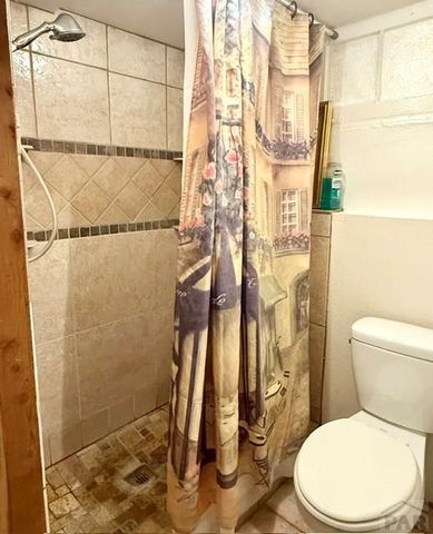 945 Elm St, Pueblo, CO 81004