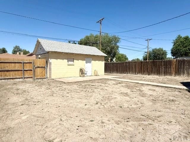 945 Elm St, Pueblo, CO 81004
