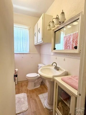 945 Elm St, Pueblo, CO 81004
