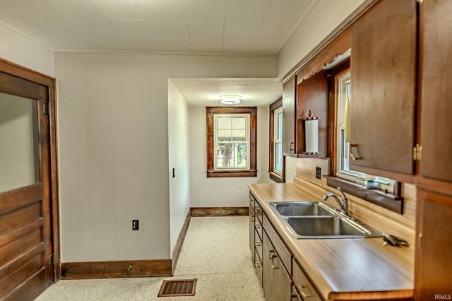 1920 perdue Street, Lafayette, IN 47905