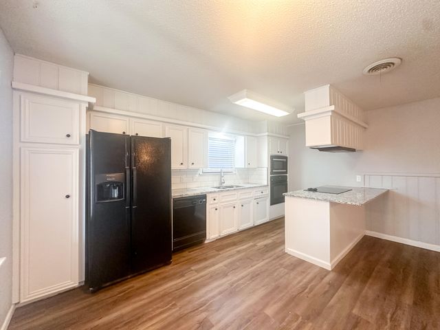 5403 32nd Street, Lubbock, TX 79407