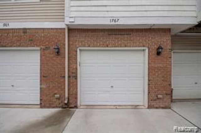 1767 Welland Street, Howell, MI 48855