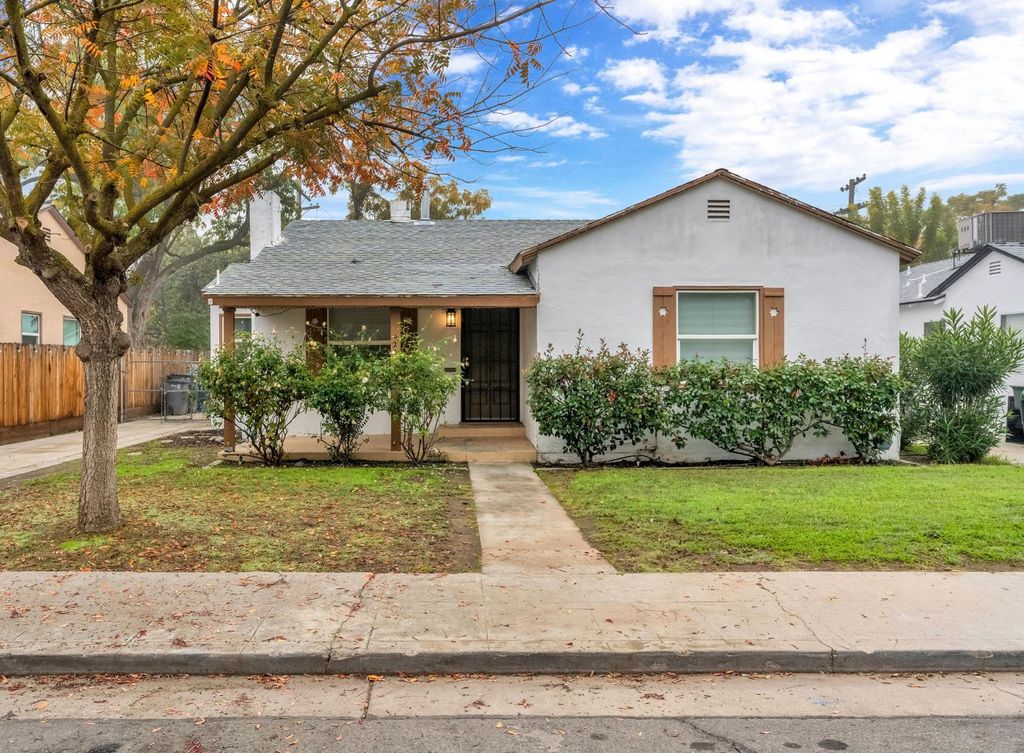 424 E Cambridge, Fresno, CA 93704