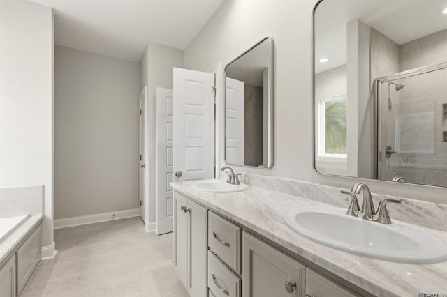 24282 Steller's Sea Drive, Denham Springs, LA 70726