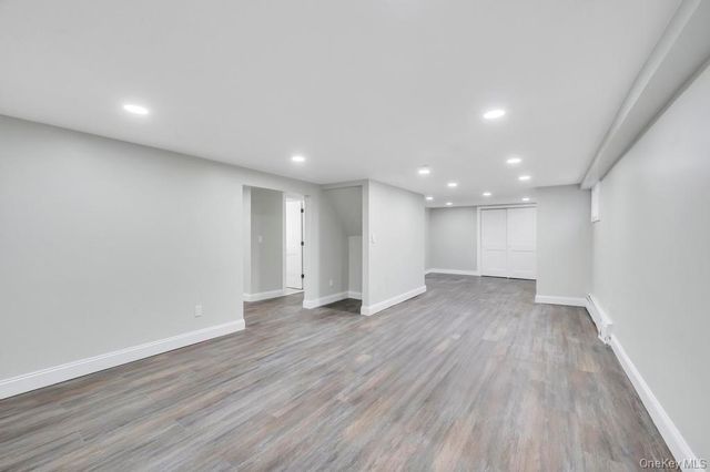 46 Ellen Place, Kings Park, NY 11754