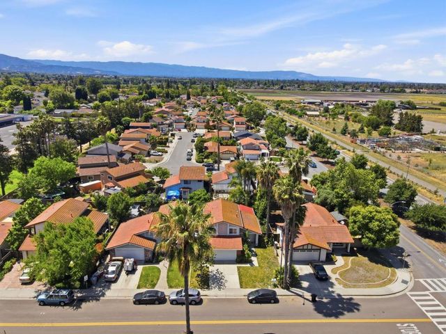 5313 Avenida Almendros, San Jose, CA 95123