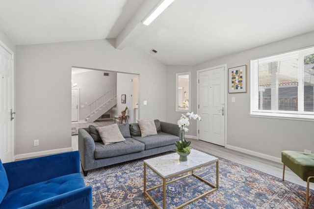 5313 Avenida Almendros, San Jose, CA 95123