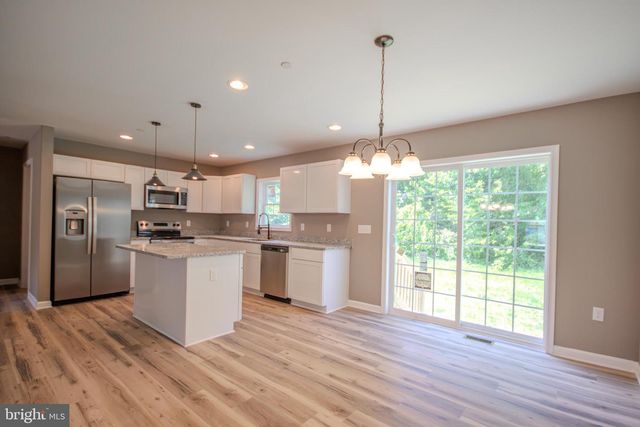 302 CHURCH ST, Vienna, MD 21869