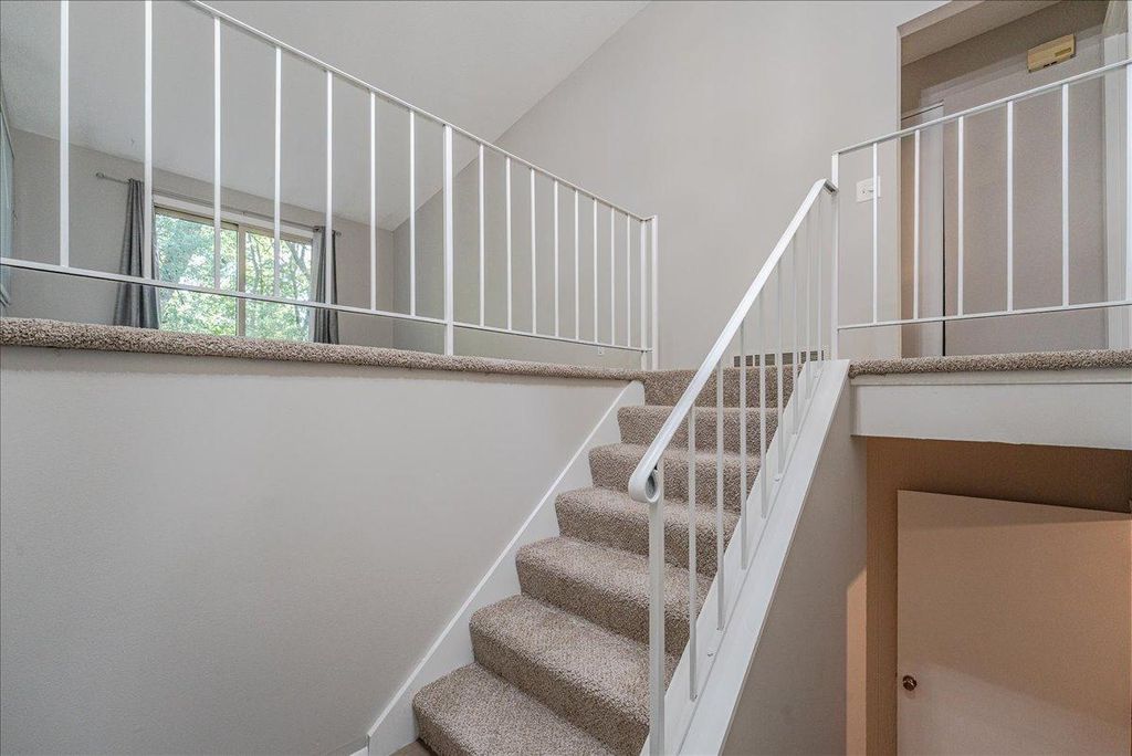 299 River Woods Lane, Burnsville, MN 55337 — photo 5