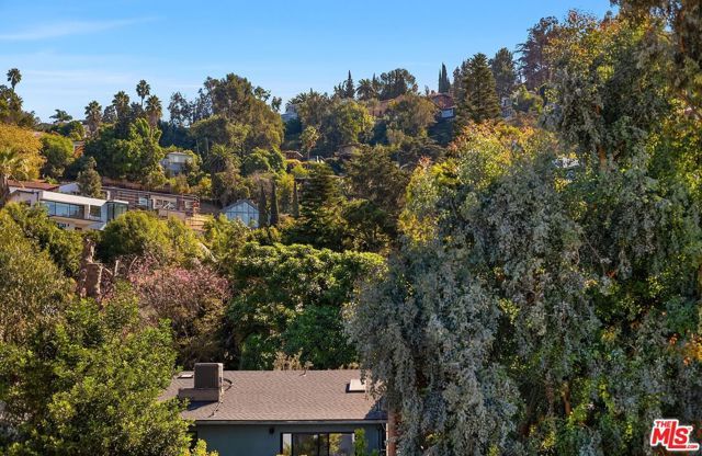 1925 Griffith Park Boulevard, Los Angeles, CA 90039