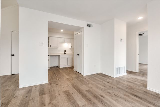 2326 Sherry Street, Arlington, TX 76014