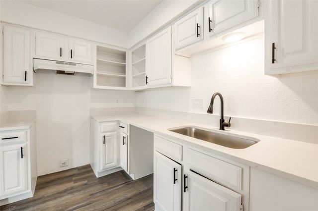 2326 Sherry Street, Arlington, TX 76014