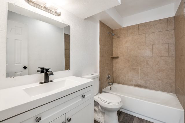 2326 Sherry Street, Arlington, TX 76014