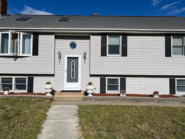 381 Oxford No, Auburn, MA 01501