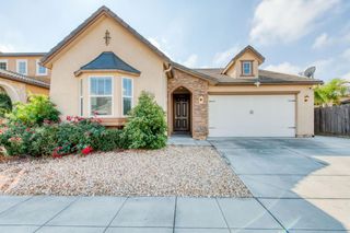 3460 Griffith Avenue, Clovis, CA 93619