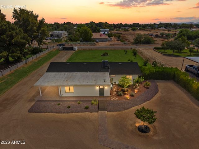 7350 N 185TH Avenue, Waddell, AZ 85355