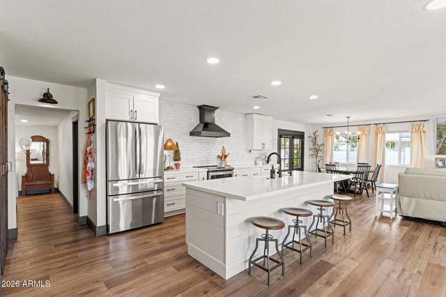 7350 N 185TH Avenue, Waddell, AZ 85355