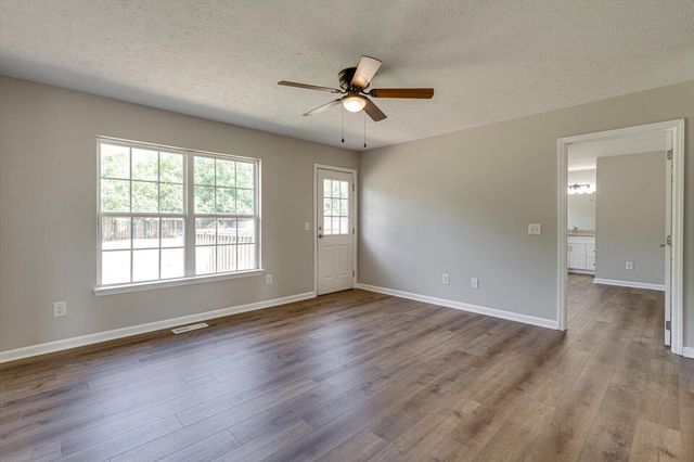 34 Boxer Lane, Rock Spring, GA 30739