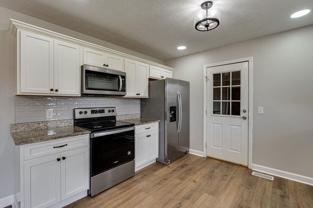34 Boxer Lane, Rock Spring, GA 30739