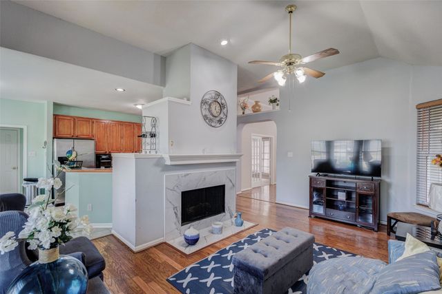 1403 Dutchman Drive, Desoto, TX 75115