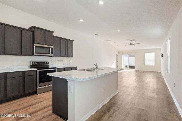 10032 SITTING FOX Drive, Jacksonville, FL 32222