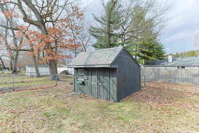 10087 Dunn Road, Osceola, IN 46561